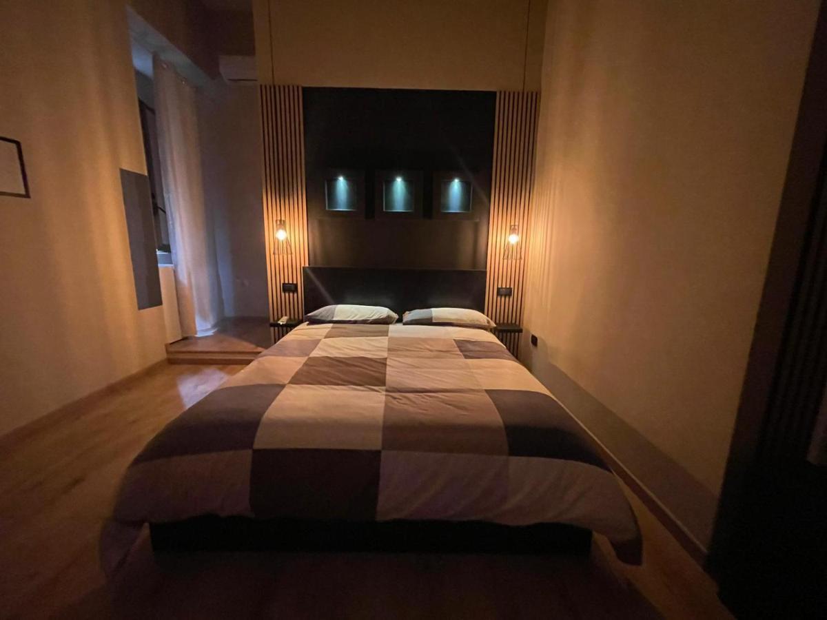 Scio Scio House Casa Contro Il Malocchio Apartment เนเปิลส์ ภายนอก รูปภาพ